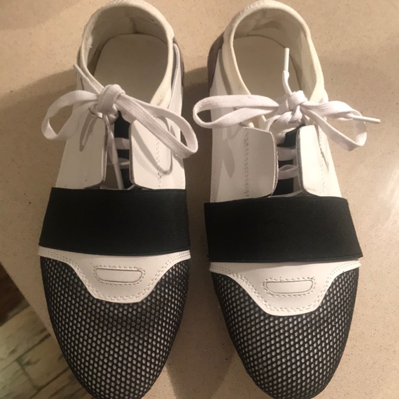 Balenciaga Trainers - Picture 1 of 5